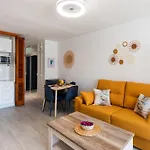 Bajondillo Beach, Large Loft With Intense Sun